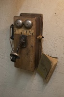 317-1976 TNM Museum Crank Telephone